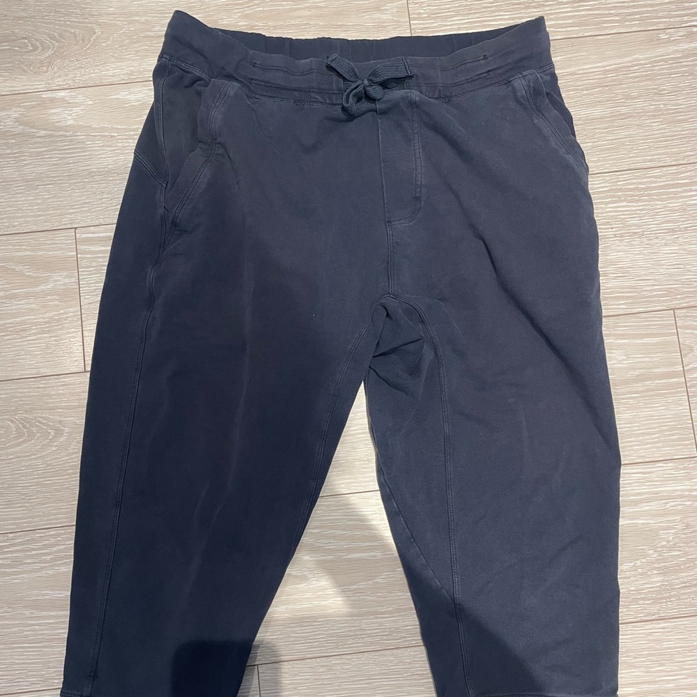 Lululemon Men’s - Balancer Crop Pant (Short)
